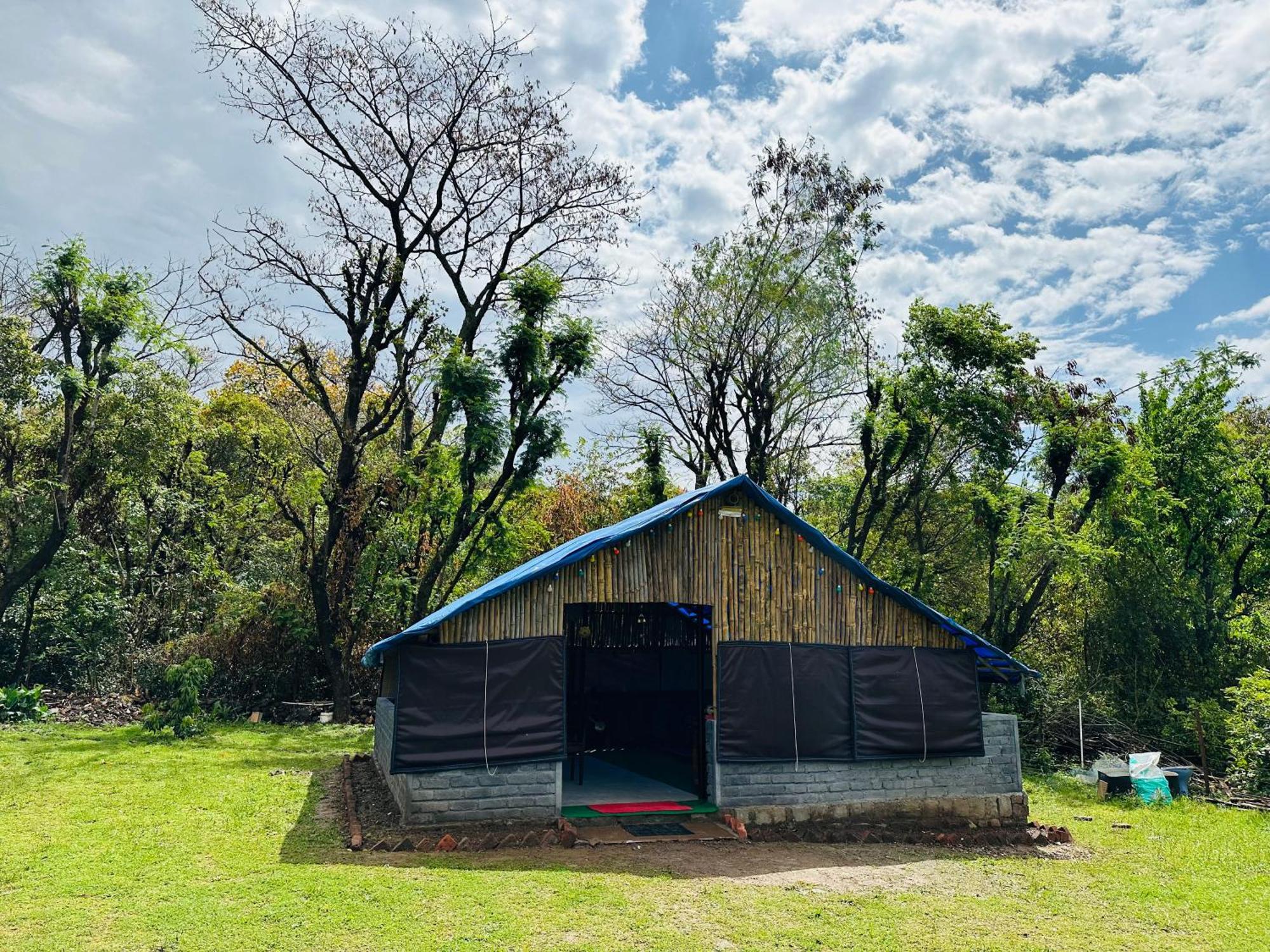 Ostello Dreamwoods A Travellers Farm Dharamshala Esterno foto